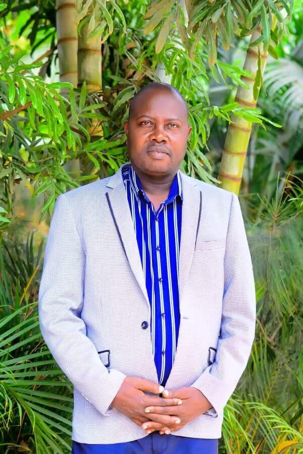 Owek. Micheal Kawooya Mwebe – Managing Director CBS Radio